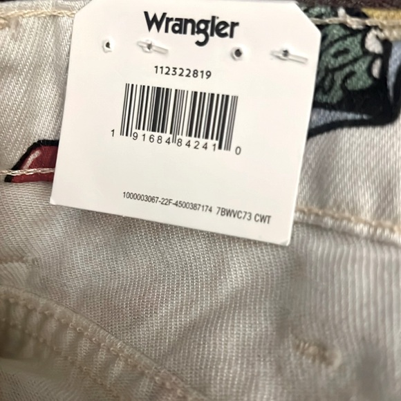 NWT Wrangler Barrel 652 Trouser Jeans Read My Lips Rolling Stones - Picture 12 of 13